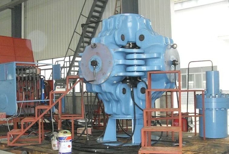 Six-sided top press under assembly and load test before delivery